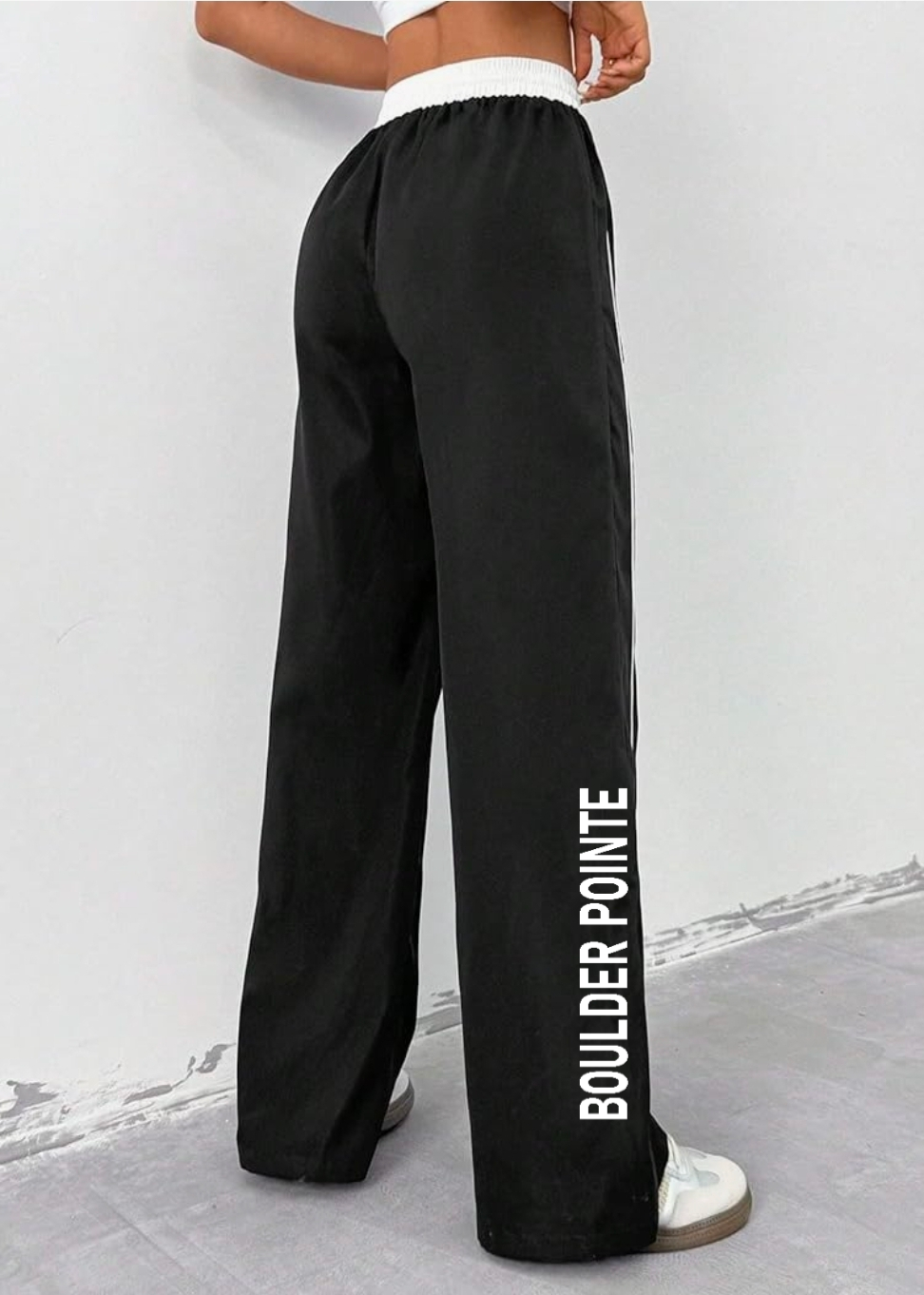 Womens Cargo Leg Boulder Pants